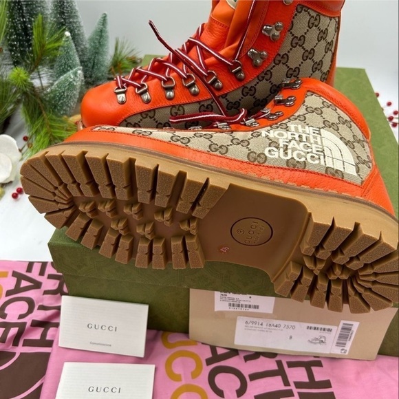 Men’s Gucci, X Northface, leather/canvas boots. Size 8, made in Italy. - Picture 8 of 9